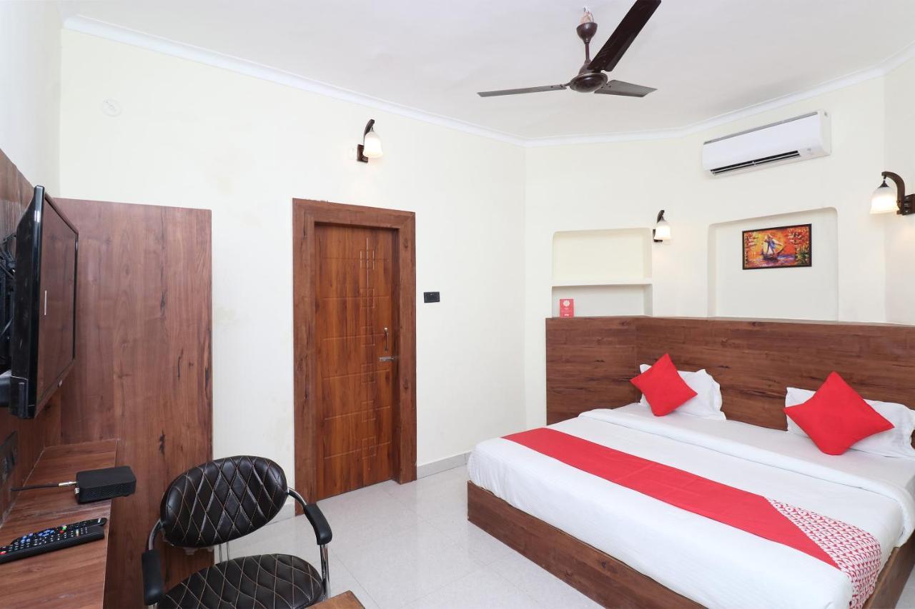 Hotel Oyo 28212 High Court View Allahabad Exterior foto