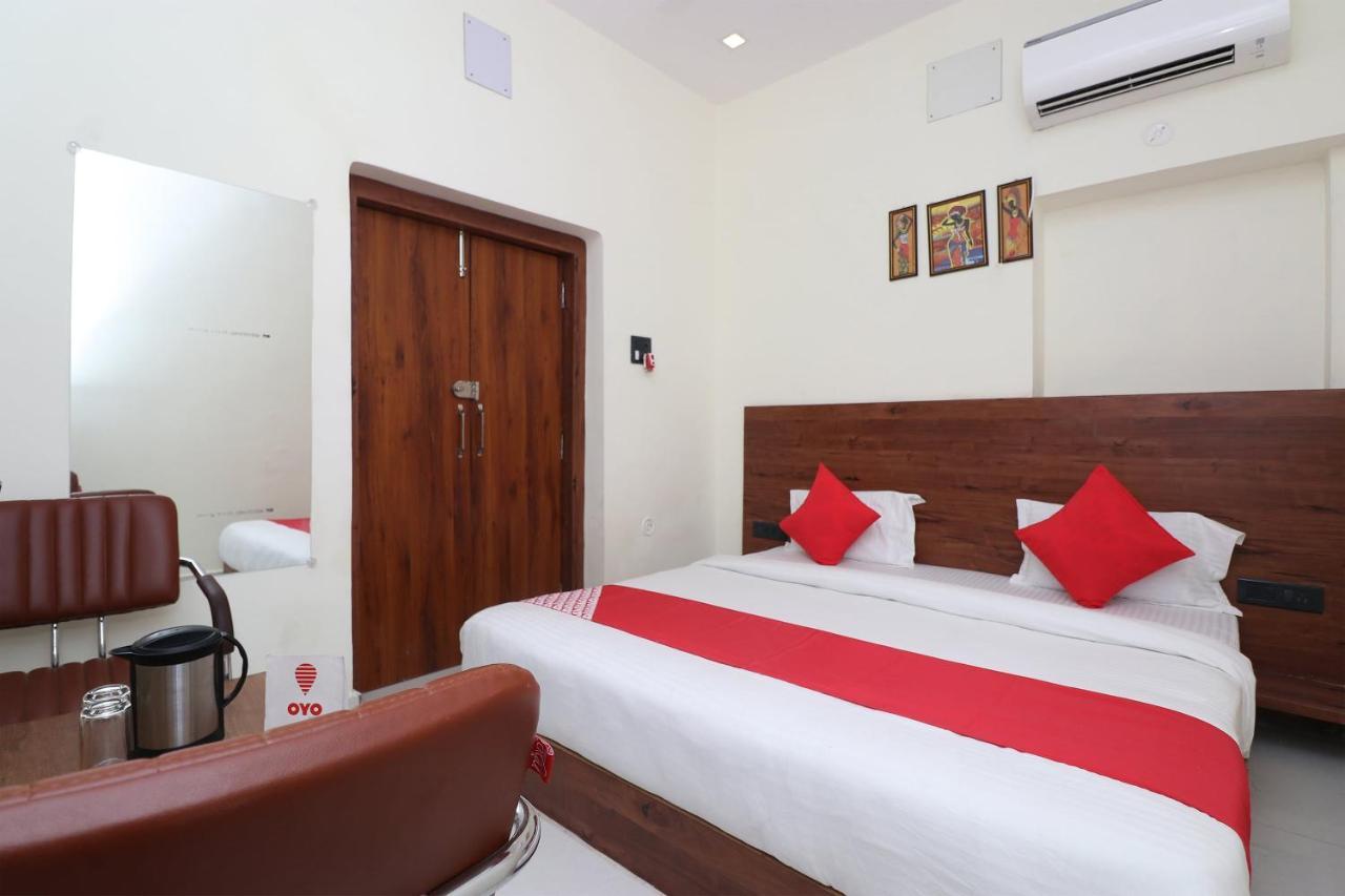 Hotel Oyo 28212 High Court View Allahabad Exterior foto