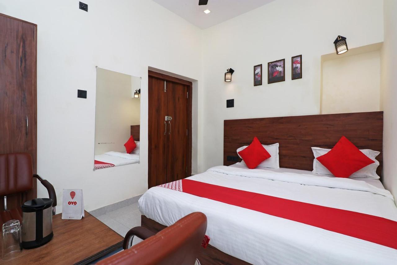 Hotel Oyo 28212 High Court View Allahabad Exterior foto