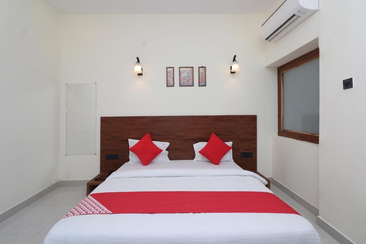 Hotel Oyo 28212 High Court View Allahabad Exterior foto