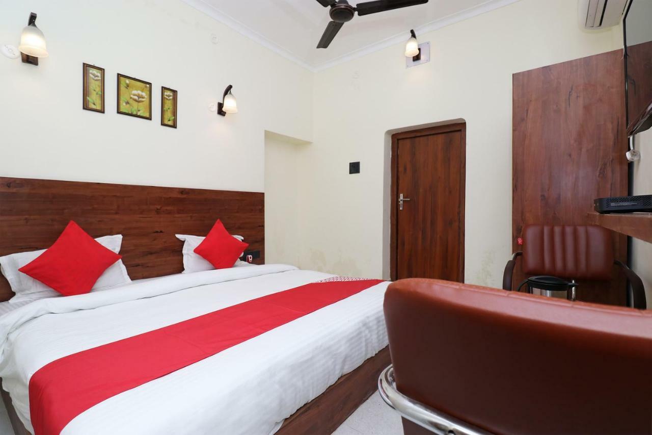 Hotel Oyo 28212 High Court View Allahabad Exterior foto